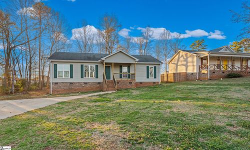 104 Jacqueline Rd, Piedmont, SC, 29673-7000 | Card Image