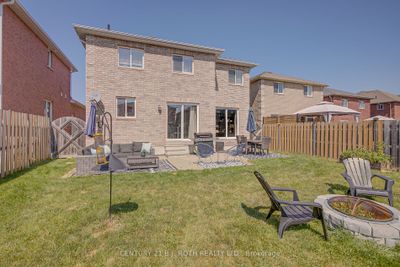 2100 Osbond Rd, House other with 3 bedrooms, 4 bathrooms and 5 parking in Innisfil ON | Image 3