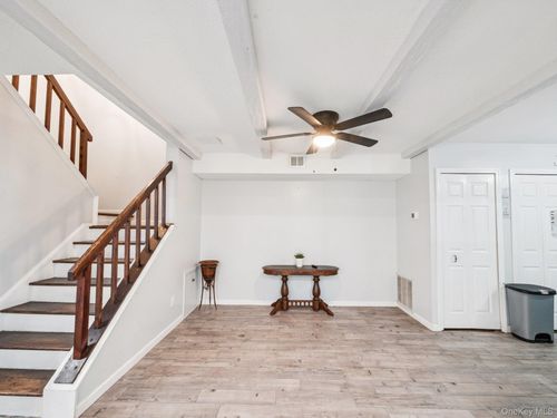 unit-b-203 Springmeadow Dr, Holbrook, NY, 11741-4108 | Card Image