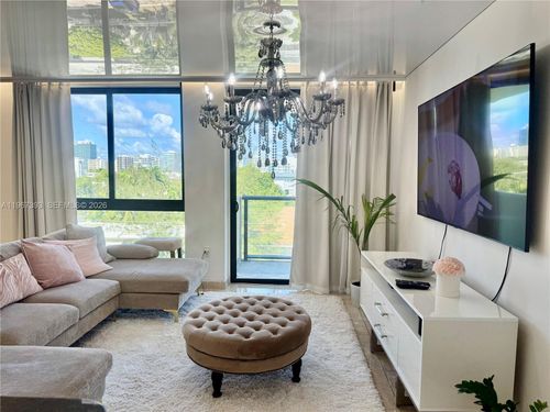 apt-605-9800 W Bay Harbor Dr, Bay Harbor Islands, FL, 33154-1567 | Card Image