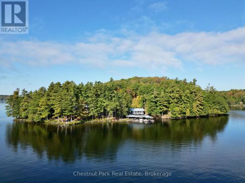 5 Is Beacon Island, Muskoka Lakes (Medora), ON, P0B1J0 | Card Image