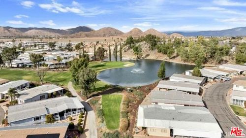566-5001 W Florida Ave, Hemet, CA, 92543-4007 | Card Image