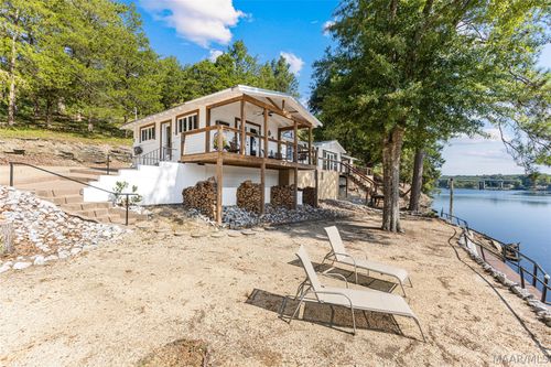 111 County Road 823, Clanton, AL, 35046-5311 | Card Image