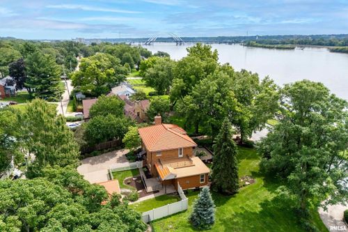 248 River Dr, Bettendorf, IA, 52722-4653 | Card Image