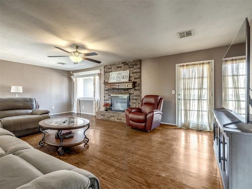 10100 S Indian Meridian, Choctaw, OK, 73020-4030 | Card Image