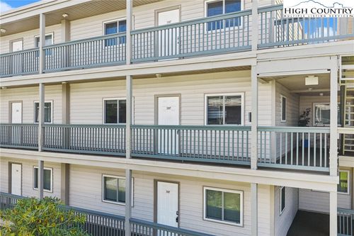 unit-3207-301 Pinnacle Inn Rd, Beech Mountain, NC, 28604-7479 | Card Image