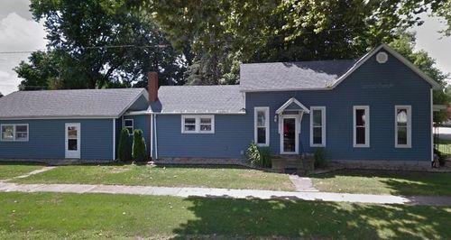 210 E 3rd St, Latham, IL, 62543-7517 | Card Image