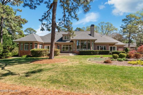 50 Oak Meadow Rd, Pinehurst, NC, 28374-8852 | Card Image