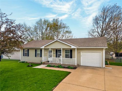 1314 Susan St, Kearney, MO, 64060-7506 | Card Image