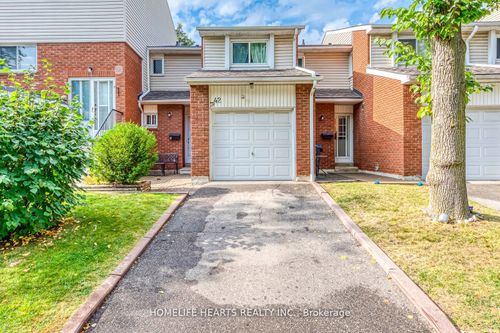 42 Sandringham Crt, Brampton, ON, L6T3Z3 | Card Image