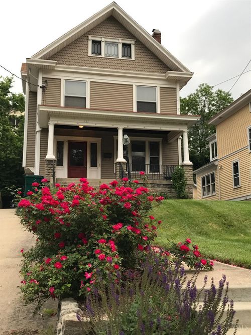 753 Delta Ave, Cincinnati, OH, 45226-1989 | Card Image