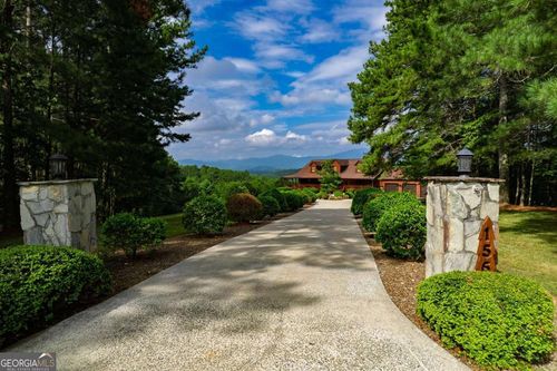 156 Pineview Ln, Copperhill, TN, 37317-5201 | Card Image