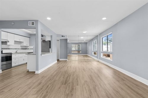 apt-34-17202 Imperial Valley Dr, Houston, TX, 77060-1535 | Card Image