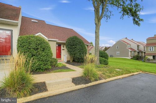 1205-1205 Saint Andrews Ct, CHESTER SPRINGS, PA, 19425-8707 | Card Image