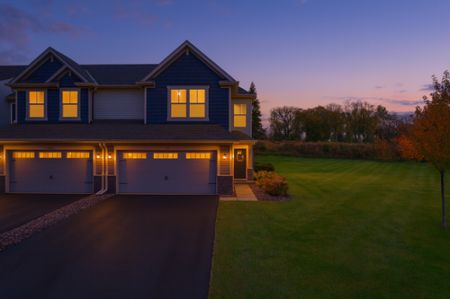 1772 Emerson Ct, Chaska, MN, 55318-1208 | Card Image