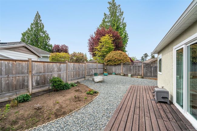 800 Mulholland Dr, House other with 3 bedrooms, 2 bathrooms and 2 parking in Parksville BC | Image 42