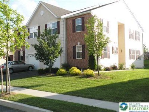 3751 Knight Dr, Macungie, PA, 18062-2151 | Card Image