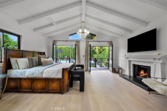 1012 10 Th St, House other with 4 bedrooms, 5 bathrooms and 8 parking in Manhattan Beach CA | Image 16