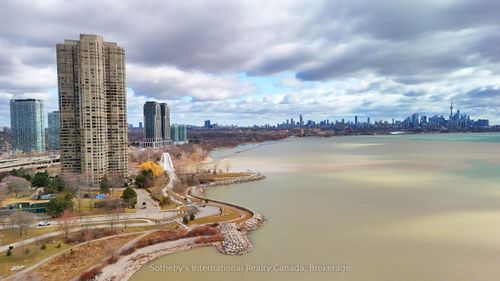 2808-1 Palace Pier Court, Etobicoke, ON, M8V3W9 | Card Image