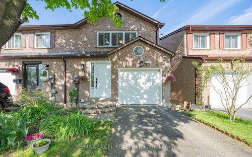 128 Cottonwood Court, Markham, ON, L3T5X1 | Card Image
