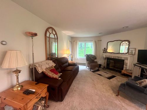 8B Deer Crk, West Dover, VT, 05356 | Card Image