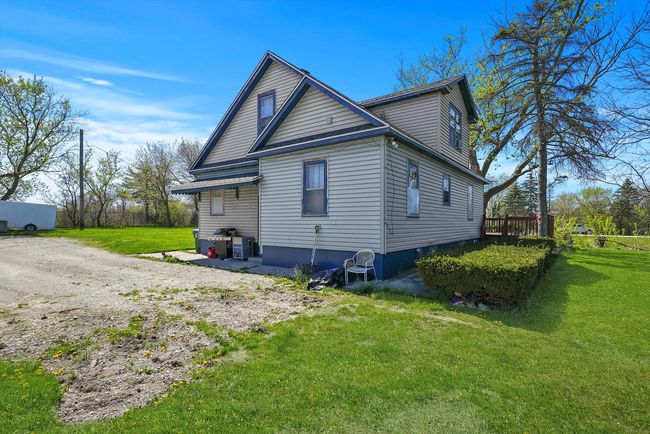 40065 Kenosha Rd, House other with 4 bedrooms, 2 bathrooms and 6 parking in Beach Park IL | Image 43