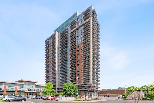 1803-215 Queen St E, Brampton, ON, L6W0A9 | Card Image