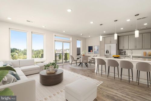 100 Village Dr, SKILLMAN, NJ, 08558 | Card Image