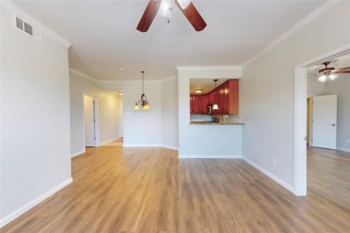 unit-111-793 Davis Rd, League City, TX, 77573-2832 | Card Image