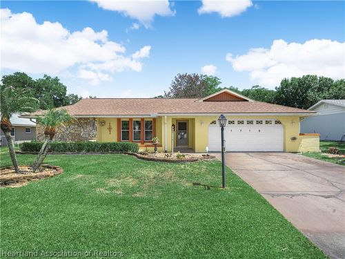 1719 Pasco Dr, Sebring, FL, 33870-1714 | Card Image