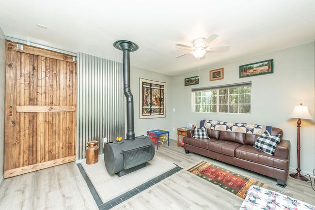 living room | Image 6