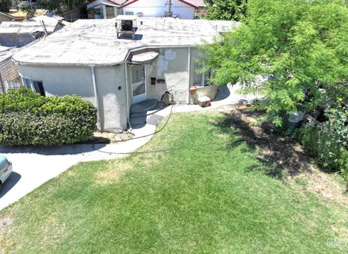 731 Lexington St, Delano, CA, 93215-2931 | Card Image