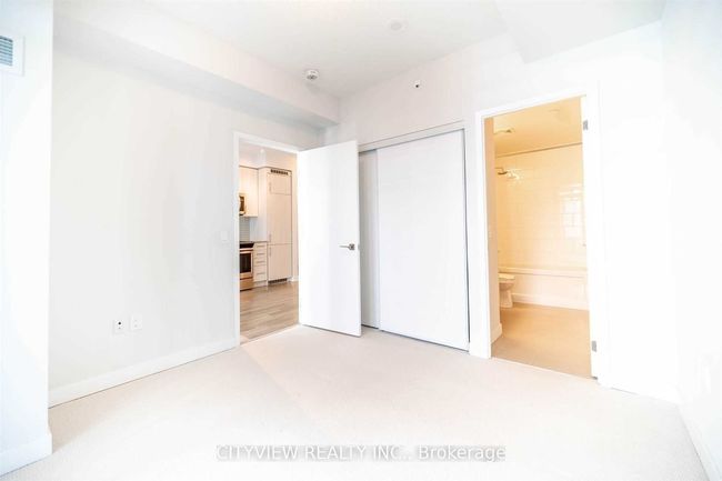 1616 - 4055 Parkside Village Dr, Condo with 2 bedrooms, 2 bathrooms and null parking in Mississauga ON | Image 22