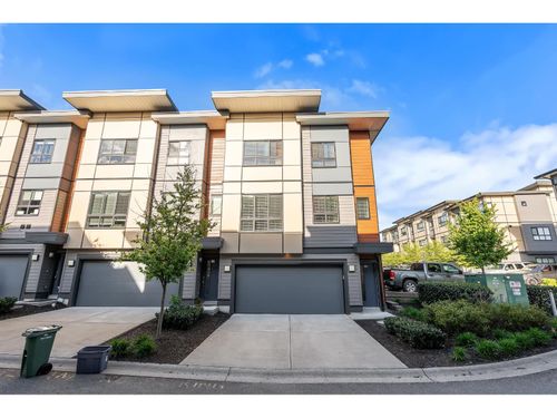 23-1938 Parallel Road, Abbotsford, BC, V3G2C6 | Card Image