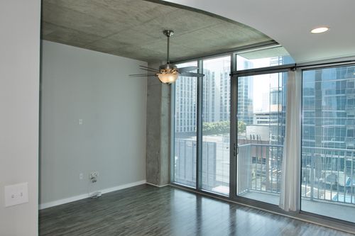 unit-1118-301 Demonbreun St, Nashville, TN, 37201-2237 | Card Image