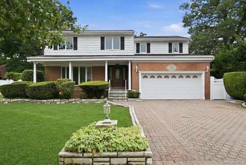 2640 Harvey Avenue, Hempstead, NY, 11572 | Card Image