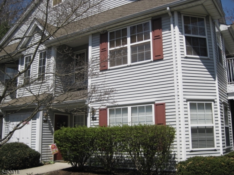 Residential Lease in Pequannock Twp. 4