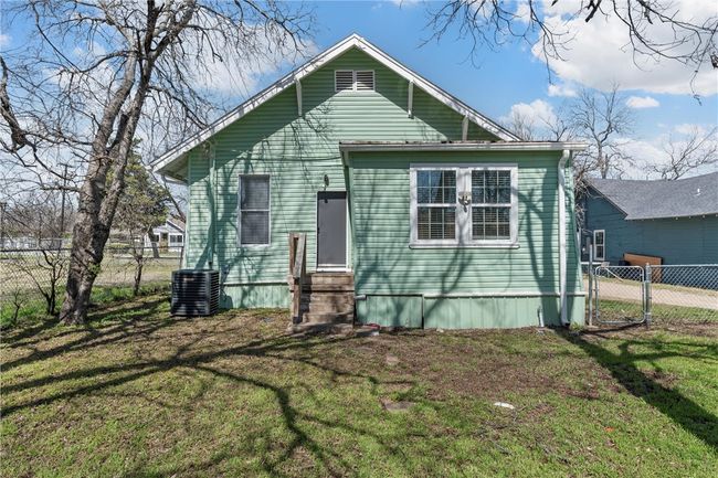 1616 Lyle Ave, House other with 3 bedrooms, 2 bathrooms and null parking in Waco TX | Image 17