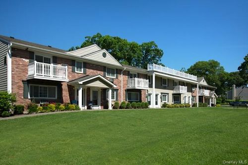 902b-9 Ipswich Place, Brookhaven, NY, 11727 | Card Image