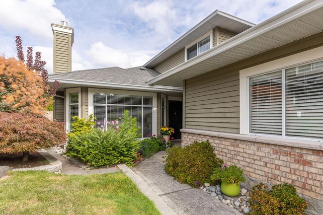 38 - 2672 151 Street, Townhouse with 2 bedrooms, 2 bathrooms and 2 parking in Surrey BC | Image 2