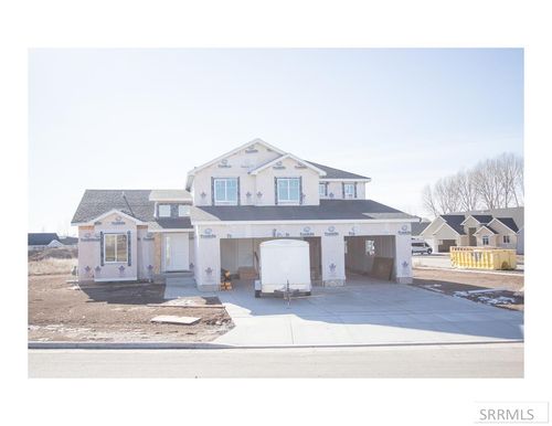 4500 Blackstone Dr, Idaho Falls, ID, 83404-4738 | Card Image