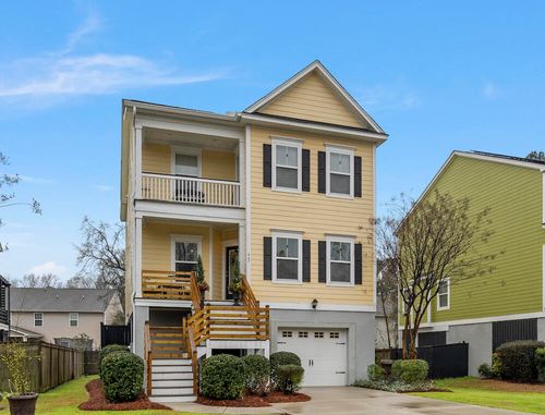 467 Sanders Farm Ln, Wando, SC, 29492-7710 | Card Image