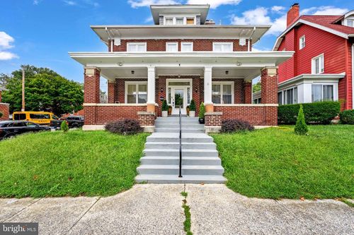 2000 Market St, HARRISBURG, PA, 17103-2530 | Card Image