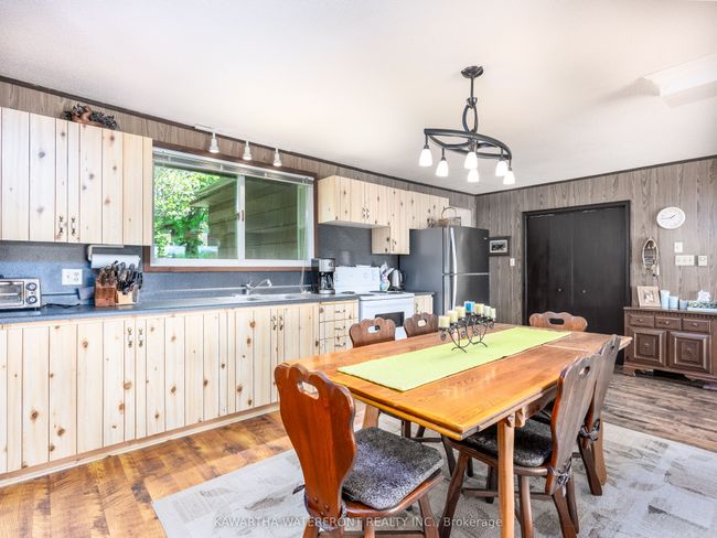 32 S Fork Dr, House other with 4 bedrooms, 2 bathrooms and 5 parking in Coboconk ON | Image 8
