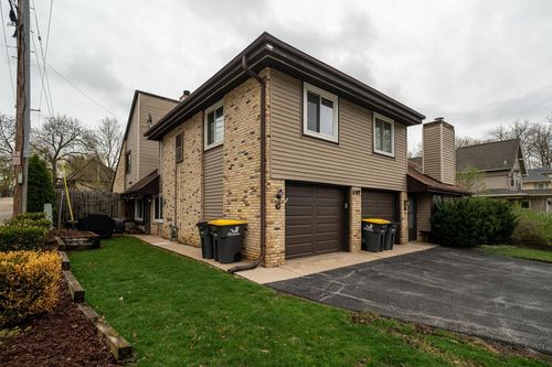 c-127 Garfield Avenue, Waukesha, WI, 53186 | Card Image