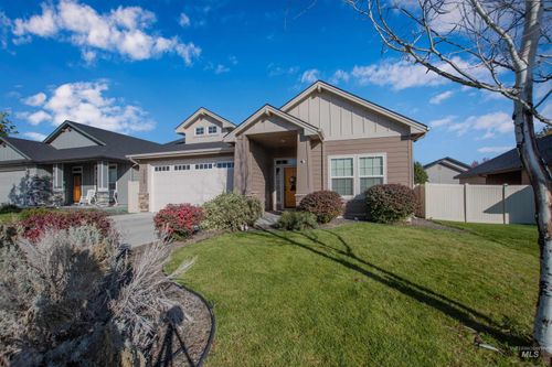 5010 S Lava Springs Loop, Nampa, ID, 83686-6108 | Card Image