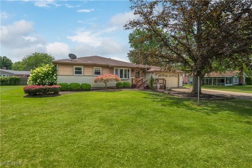 1140 W River Rd, Vermilion, OH, 44089-1720 | Card Image