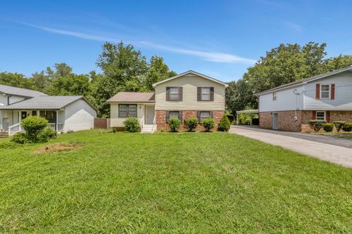 296 Paragon Mills Rd, Nashville, TN, 37211-4076 | Card Image