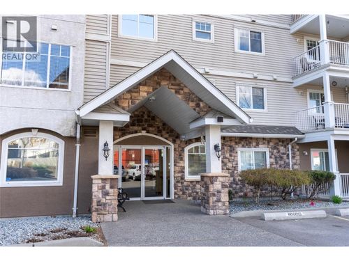 311-120 Vernon Ave, Kamloops, BC, V2B1L6 | Card Image