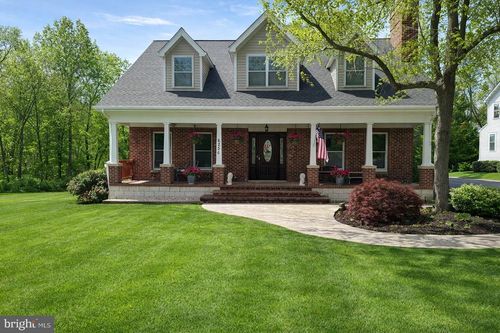 6256 Woodfair Dr, FAIRFAX STATION, VA, 22039-1606 | Card Image